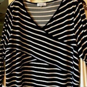 Calvin Klein Women's Cross pattern striped Top 2x Stretchy and Comfy